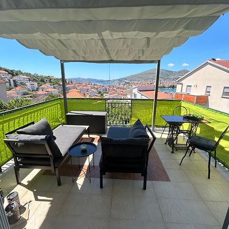 Apartment Salov Trogir Extérieur photo
